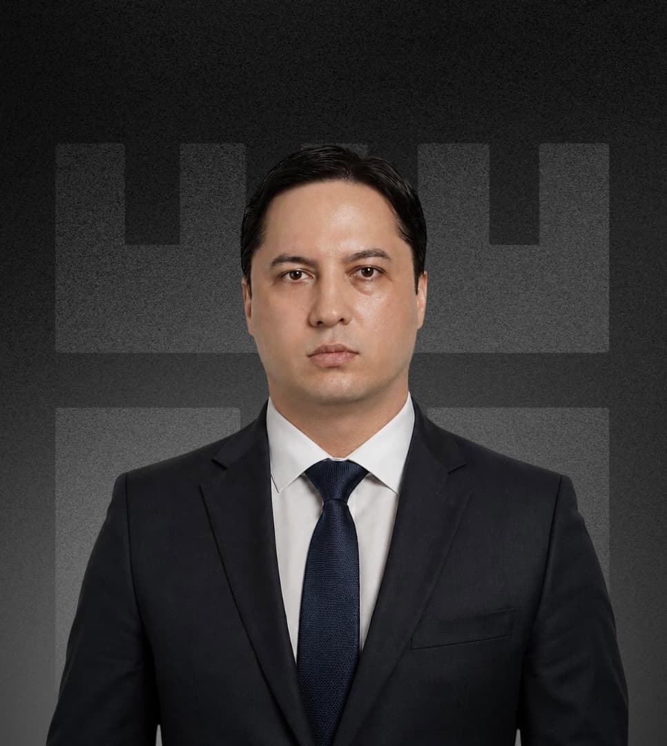CEO и руководитель корпоративной практики / Адвокат